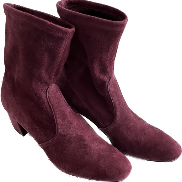 Stuart Weitzman Shoes - New with tags! Stuart Wietzman suede Siggy 60 ankle boots Burgundy size 8.5